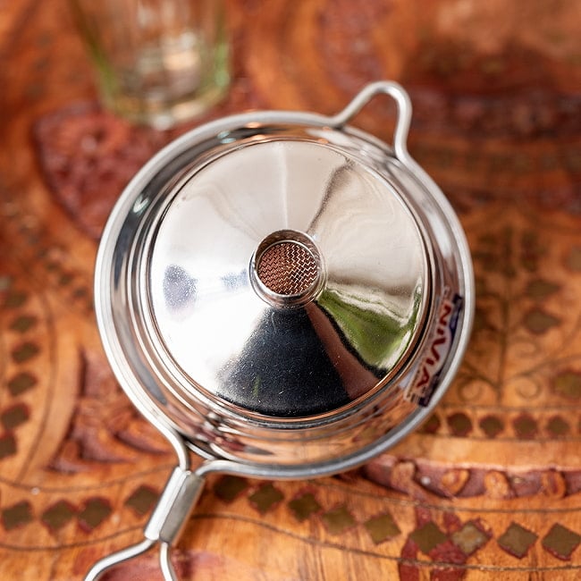 【6個セット】チャイの本場インドから 先端がじょうごになってて便利な茶こし ティーストレーナー メッシュフィルター 分解洗浄OK 15 - 下部の拡大写真です