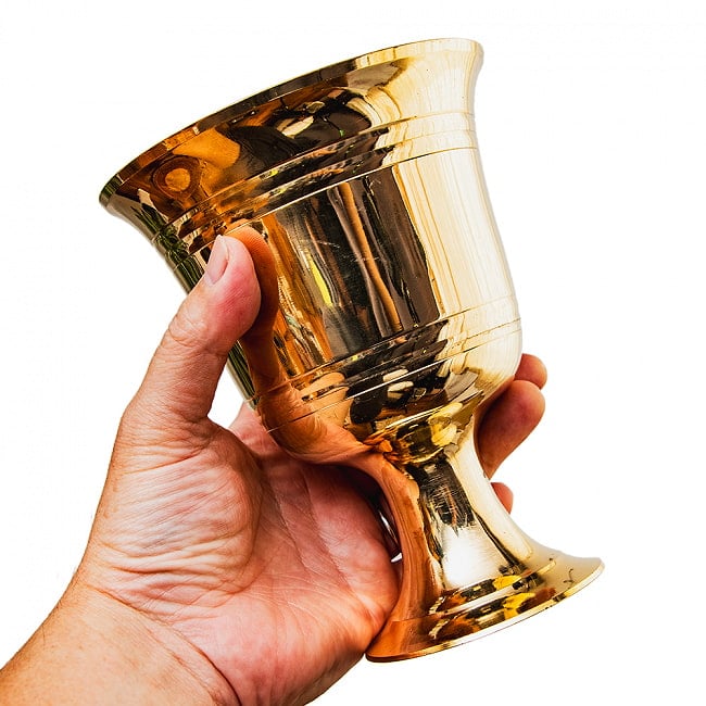 【6個セット】オーセンティックでエレガントな真鍮のスパイスグラインダー 高さ：約16cm 9 - これくらいのサイズ感になります。