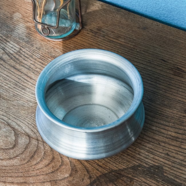 【6個セット】ロタ インドの水さし【アルミ】 直径11cm 4 - 上面が見えるように撮影しました