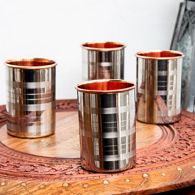 【4個セット】ステンレス 銅装飾ウォーターグラスの写真1枚目です。セット,チャイカップ,ステンレス チャイ,銅,グラス