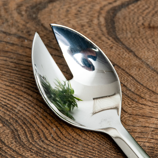 【4個セット】ネパールのカジャ スプーン 18cmパーティ料理などに フォーク兼用 5 - 動物のひづめのような形です。