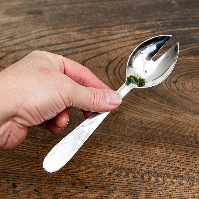 【4個セット】ネパールのカジャ スプーン 18cmパーティ料理などに フォーク兼用 9 - 使いやすい中サイズ。