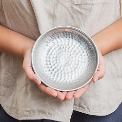 【4個セット】槌目仕上げのラウンドターリー アンティーク調のアルミ皿 小皿 直径：約15.5cm - サブ3