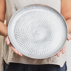 【4個セット】槌目仕上げのラウンドターリー アンティーク調のアルミ皿 ミールスターリー 直径：約31.5cm - サブ3