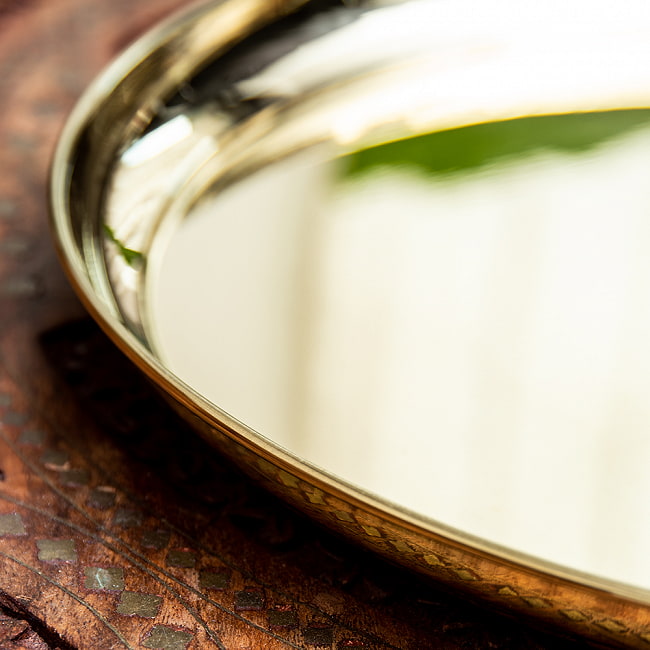 【3個セット】【祭壇用】金色のターリー - 直径：約30.5cm 4 - 縁の部分をみてみました。