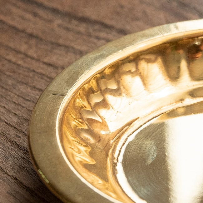 【6個セット】【祭壇用】ステンレス金メッキカトリ（ミニ皿）　【直径：約8cm】 4 - 縁はこのようになっています。