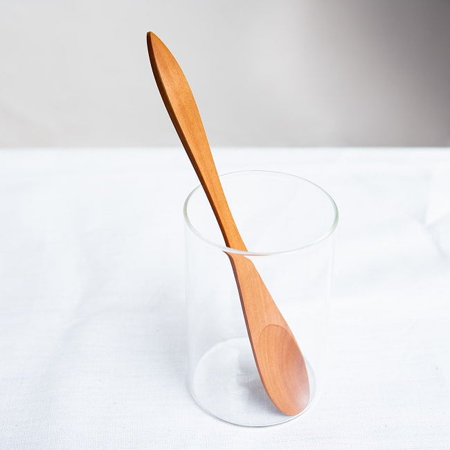 【6個セット】ヘラにもスプーンにも！天然木のフラットスプーン 3 - 商品の全体像です。