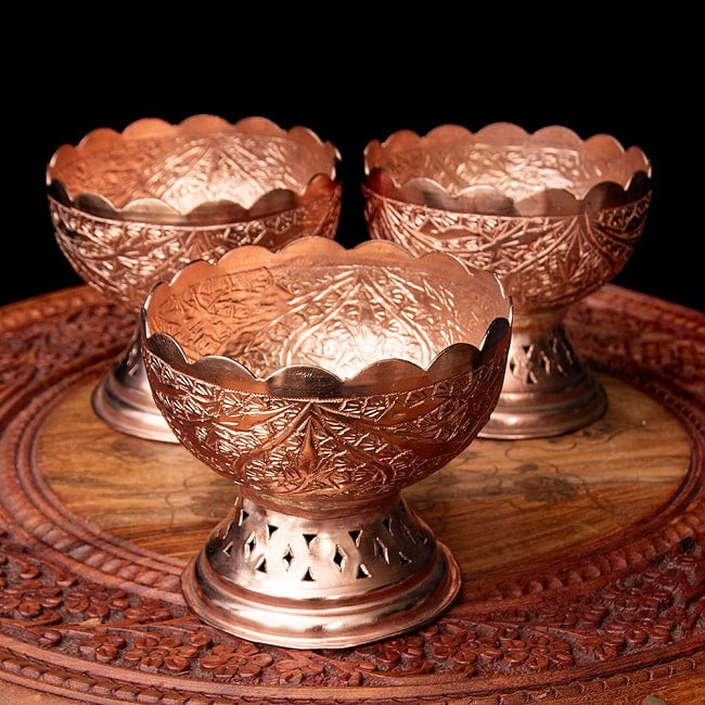 【6個セット】カシミールの重厚な精細彫金 脚付カトリ 高さ：9cm程度 9 - 揃える楽しみのあるアイテムです。