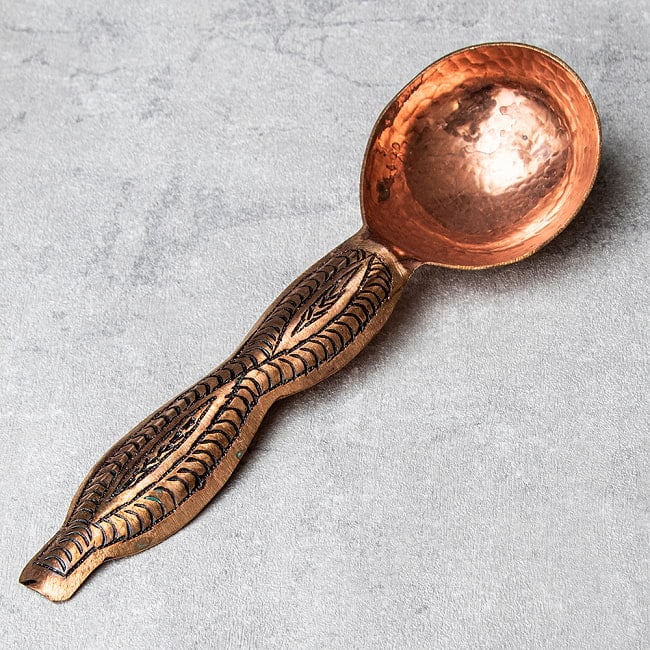 【6個セット】カシミールの重厚な精細彫金 サービングスプーン 2 - 重厚な存在感のあるテーブルウェアです。