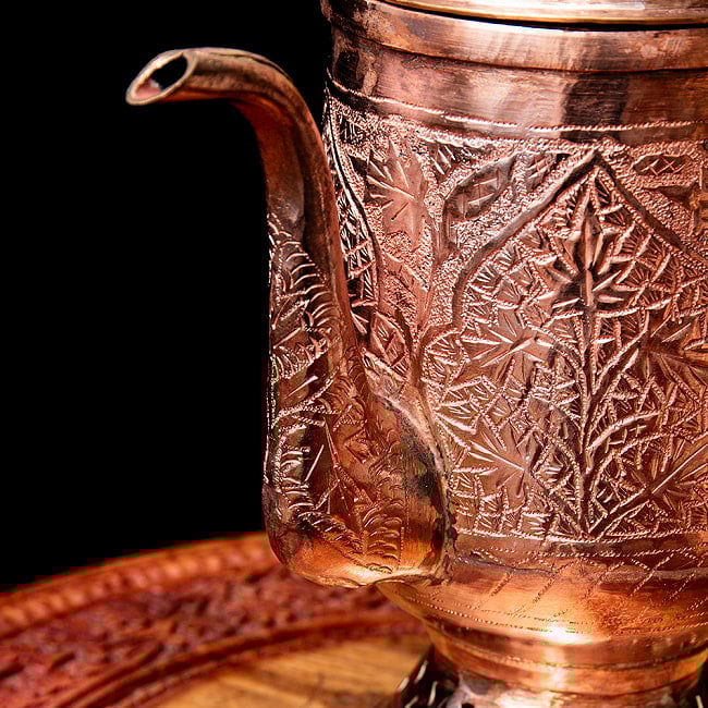 【6個セット】カシミールの重厚な精細彫金 水差し 銅仕上げ 高さ：29.5cm程度 6 - 注ぎ口の部分です。