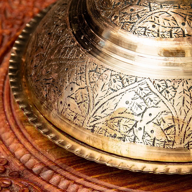 【6個セット】カシミールの重厚な精細彫金 カバリングプレート 豪華な蓋付きお皿 直径22.5cm程度 6 - 細部を見てみました。