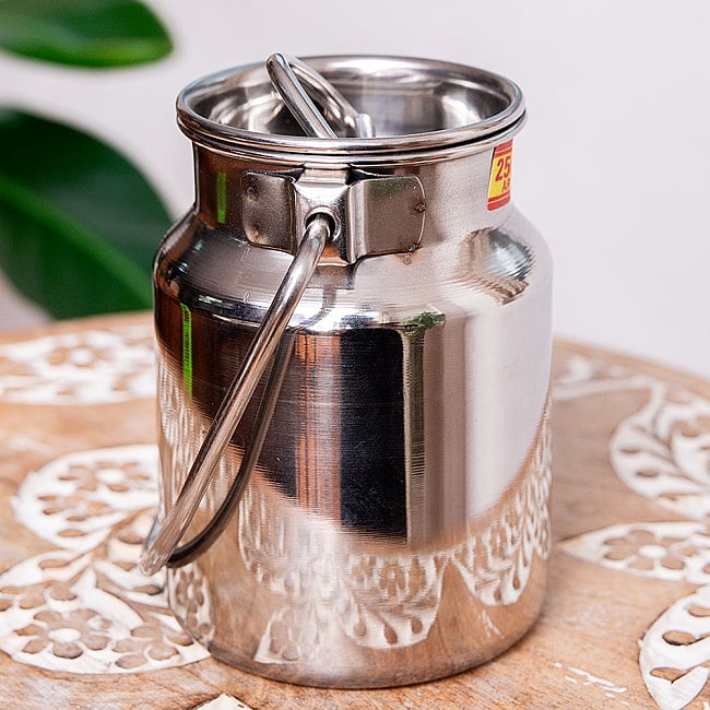 【6個セット】〔約250ml〕取っ手付き　かわいいフォルムのギーポット　ミルク缶　ミルクポット　ステンレス製 5 - 横からの写真です