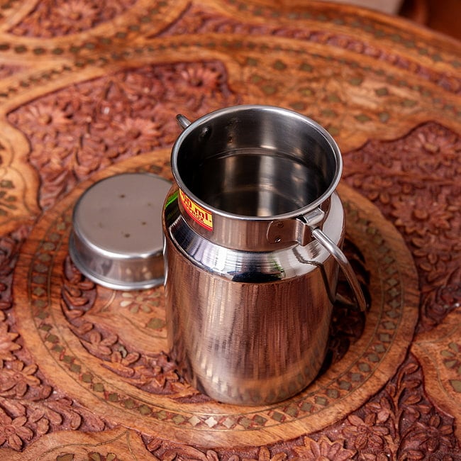 【6個セット】〔約500ml〕取っ手付き　かわいいフォルムのギーポット　ミルク缶　ミルクポット　ステンレス製 11 - 別の角度からの写真です