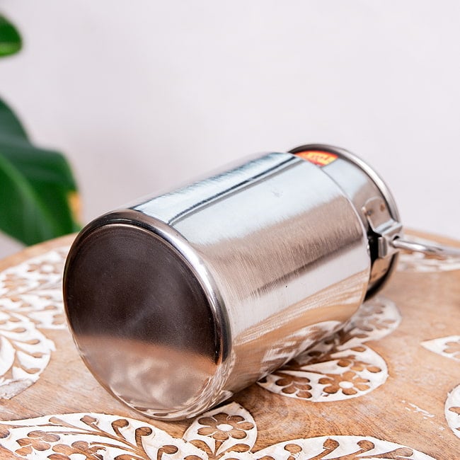 【6個セット】〔約500ml〕取っ手付き　かわいいフォルムのギーポット　ミルク缶　ミルクポット　ステンレス製 8 - 底面の写真です