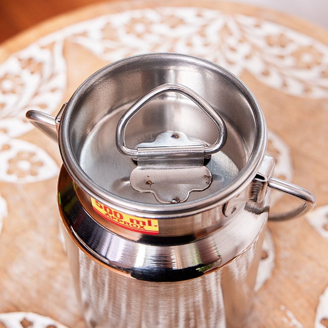 【6個セット】〔約500ml〕取っ手付き　かわいいフォルムのギーポット　ミルク缶　ミルクポット　ステンレス製 9 - 蓋の拡大写真です