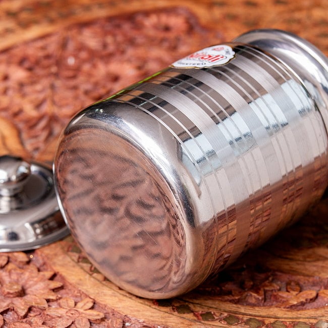 【6個セット】〔約300ml〕レードル付き　シュガーポット　ギーポット　レトロな形にモダンな風合いが魅力　ステンレス製 6 - 底面の写真です