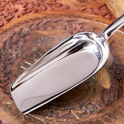 【6個セット】インドの台所から アタ粉スコップ〔約20.5cm〕丈夫なステンレス製 小麦粉 粉物 砂糖などをすくえて便利 - サブ5