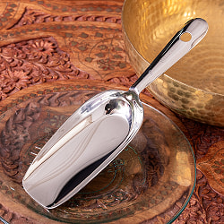 【6個セット】インドの台所から アタ粉スコップ〔約22cm〕丈夫なステンレス製 小麦粉 粉物 砂糖などをすくえて便利 - サブ3