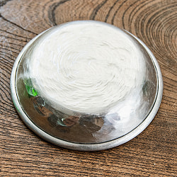 【6個セット】ムスリム職人の手仕事が息づく 薄彫り アルミボウル 薄小皿 直径：約10.5cm - サブ5