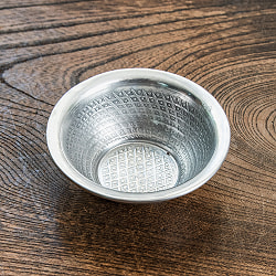 【6個セット】ムスリム職人の手仕事が息づく 薄彫り アルミボウル 直径：約8.5cm - サブ2