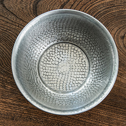 【6個セット】ムスリム職人の手仕事が息づく 薄彫り アルミボウル 直径：約12cm - サブ3