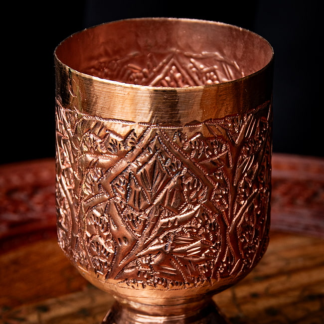 【4個セット】カシミールの重厚な精細彫金 脚付きグラス 高さ：12.5cm程度 3 - 上から見てみました。