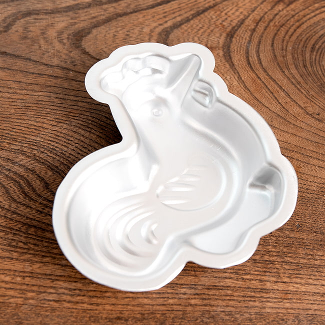 【お得な10個SET】アルミニウム製　ベトナム伝統菓子の型　にわとり 6 - 裏側です。