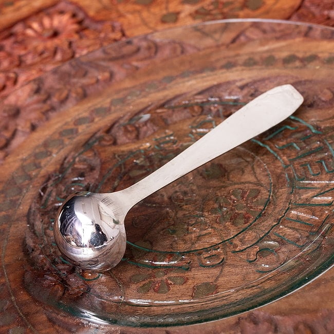 【6個セット】インドの便利なミニレードル テルパリ 約4ml ずっしり厚みのあるステンレス製　調味料をすくうのに便利 5 - 裏面です