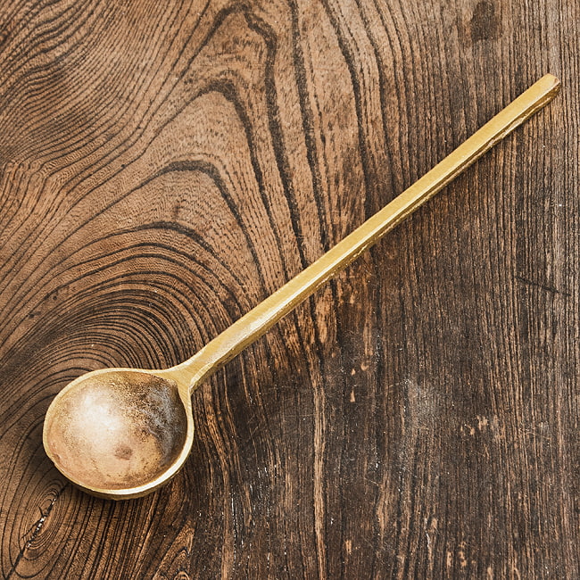 【6個セット】槌目仕上げ ネパールのブラス レードル クラシックで重厚な味わいが魅力的 27cm 9 - こだわりのキッチンアイテムをお探しの方に。