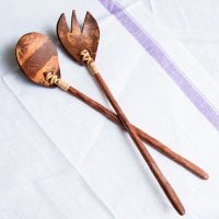 サラダの取り分けにも便利!ココナッツのスプーン・フォークセット