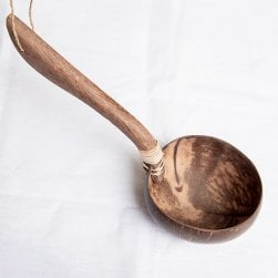 ココナッツの大きなお玉 持ち手斜めタイプ