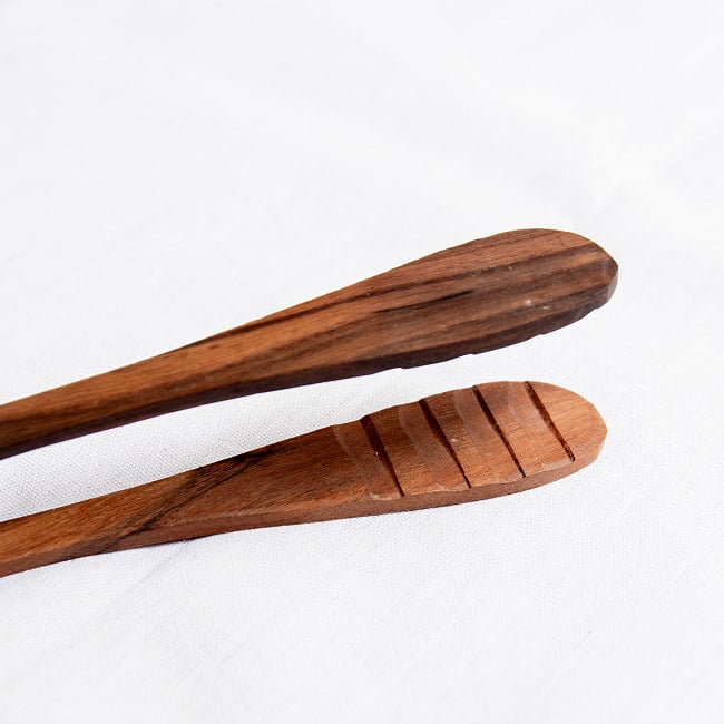 天然木のサービングトング　小　テーブルトング　お菓子の取り分け　などにも 2 - 先端部分を拡大してみました。
