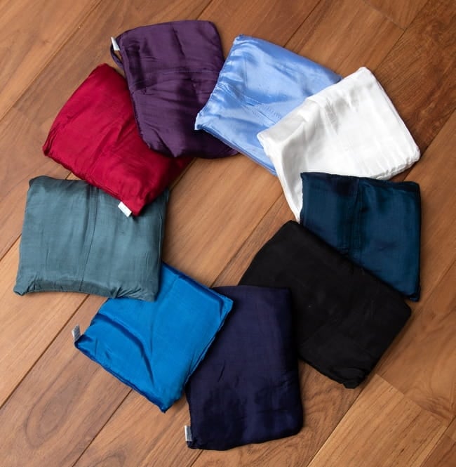 ベトナムのシルク寝袋[シングルサイズ] 7 - 複数ある色の中からお選び頂けます