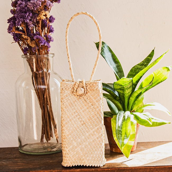 ミニサイズの編みポーチ 天然素材パンダンリーフ製 スマートフォンなどに 10 - 1：ナチュラル