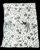 〔160cm*115cm〕インドネシア伝統！コットンバティック - 白・セメン模様の商品写真