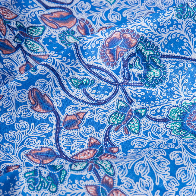 インドネシア伝統模様　ろうけつ染めデザインのコットンバティック〔200cm*106.5cm〕 7 - 別の部分の拡大写真です