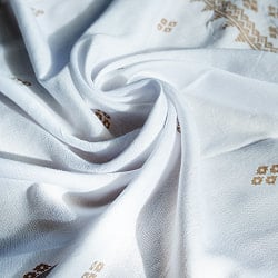 柔らか素材が気持ちよいバリのレーヨンバティック - サブ4