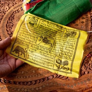 タルチョー【約19cmx約14cm 500cm】 アジアンなフラッグガーランド 本格サイズ(NP-FLAG-26)