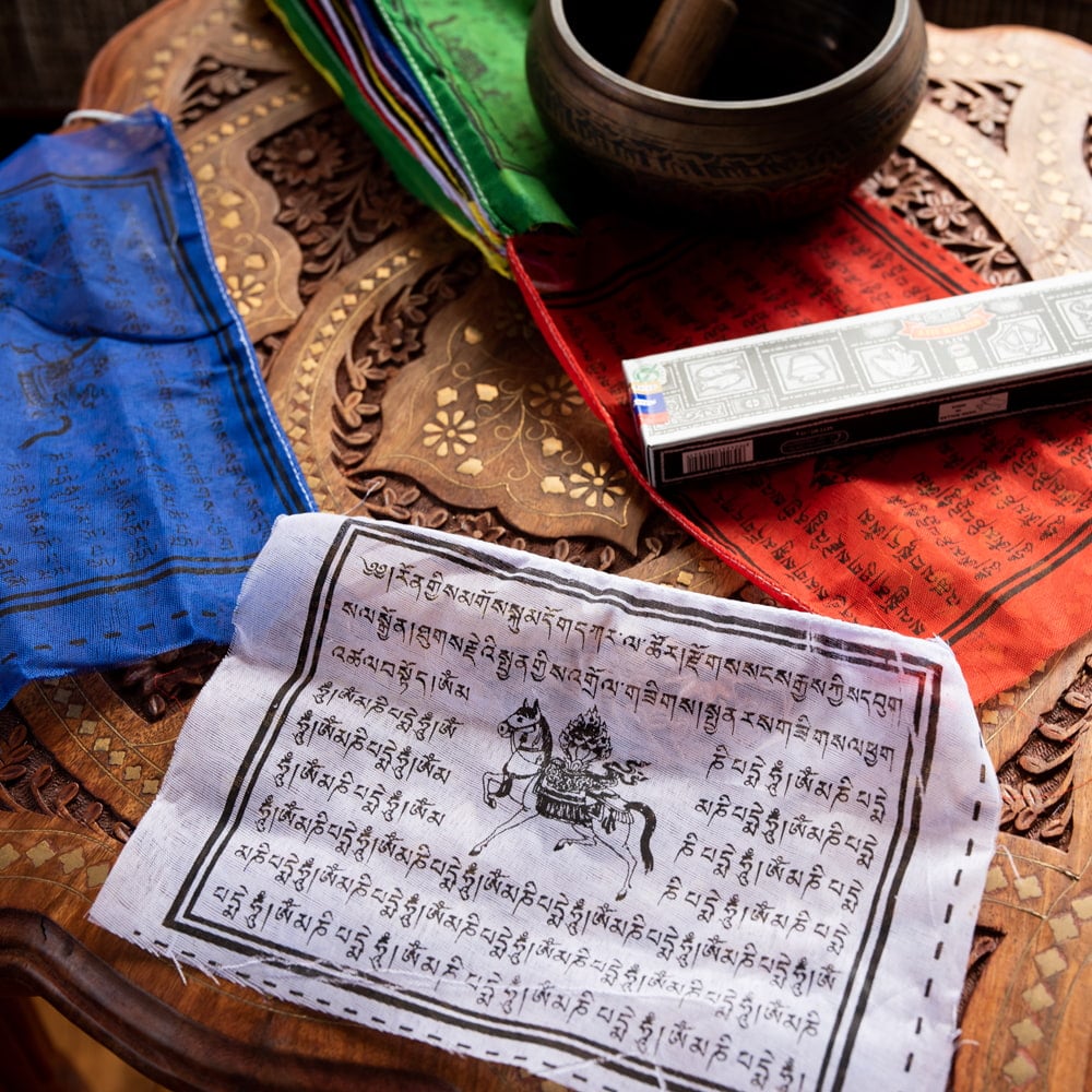 タルチョー【約23cm×15cm】 / 五色旗 ルンタ チベット マニ旗 アジア 布 インド ファブリック エスニック