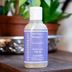 オウロシカ　マッサージオイル　パープル - Auroshika Aromatherapy Massage Oil - Lavender 60ml