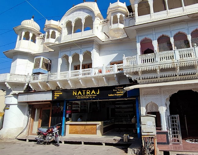 【100ml x 10個セット】プシュカル　ダマスク　ローズウォーター【化粧水】 8 - こちらがプシュカルの本店です