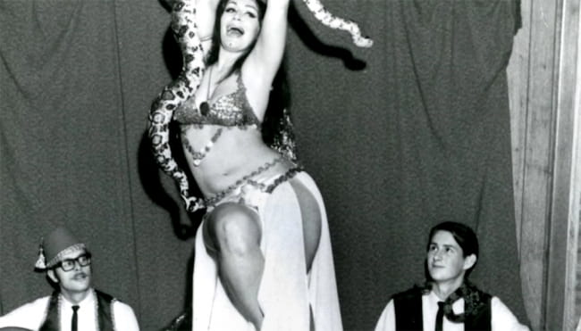 Amaya Presents American Belly Dance Icons　アメリカでベリーダンスを広めた女性たちの記録 4 - 過去の写真や