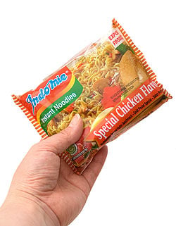 インスタント ヌードル スペシャル チキン味 【Indo mie】 - サブ3