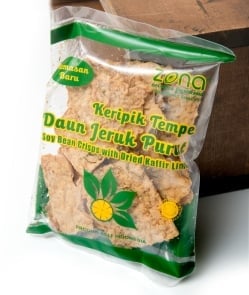 テンペ クリスピースナック ケフィア・ライムリーフ味 - Keripik Tempe Daun Jeruk Purut【Kaffir Lime】(FD-LOJ-499)