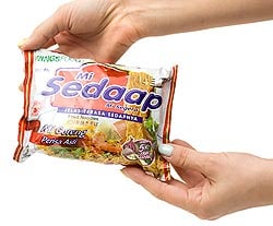 インスタント 焼きそば ミーゴレン ピリ辛 焼きそば 【Mie Sedaap】  - サブ3