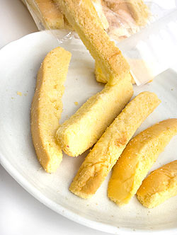 フィリピンのお菓子 - アベさん ブレット - サブ2