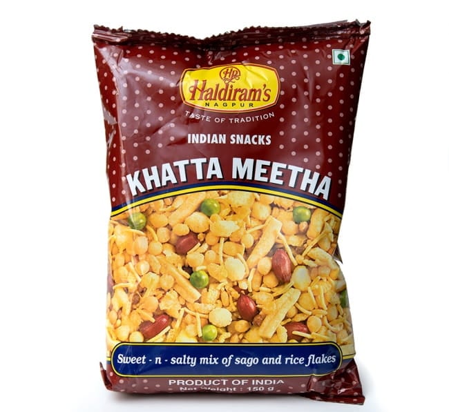 インドのお菓子 甘酸っぱいスナック - カッタミータ - KHATTA MEETHA  3 - 白背景で撮影しました