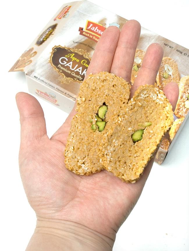 Amazon.co.jp: お菓子gajak最高の甘いgazzakインドの純粋な祭り