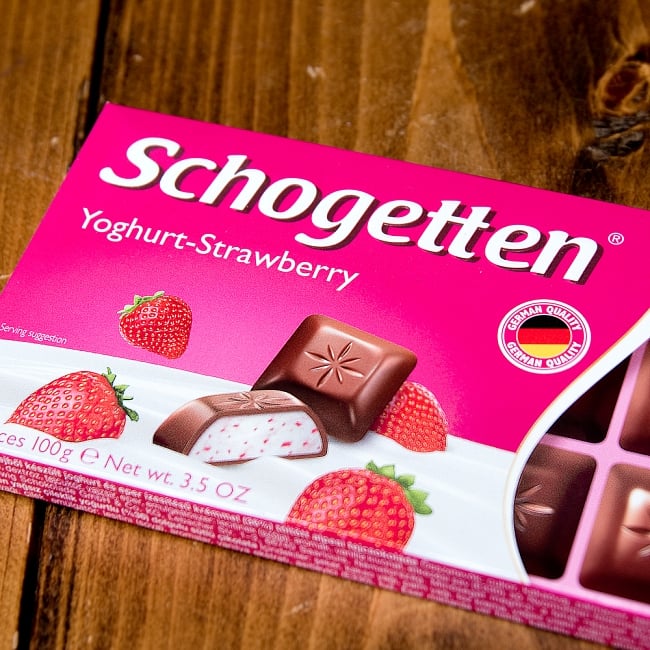 〔TRUMPF〕ドイツ製　トランフのチョコレート　人気のSchogettenシリーズ - ヨーグルトストロベリーの写真1枚目です。美味しいトランフチョコレートTRUMPF,チョコレート,お菓子,冬季限定