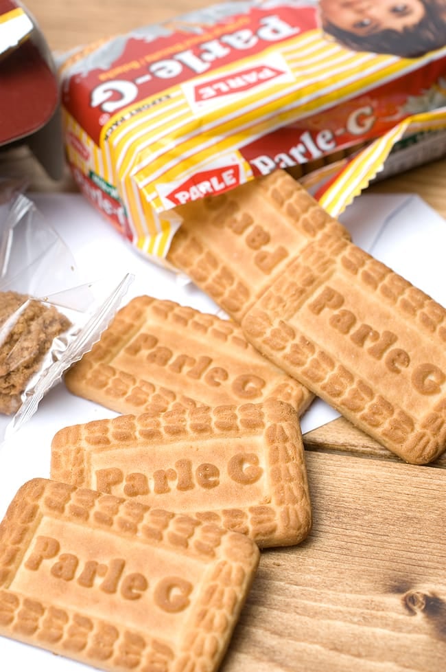 インドのビスケット・Parle-G パールG【グルコビスケット】 2 - すごく懐かしい味がします!!みんなで食べても1人で食べてもGoodです。チャイやミルクと一緒にどうぞ!!